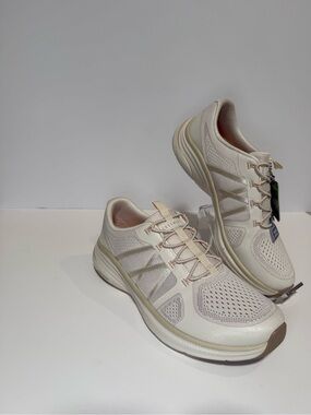 Skechers Women’s Light Beige Knit Athletic Sneakers